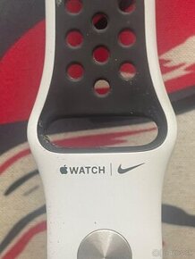 Apple Watch 4 44mm | Nike+