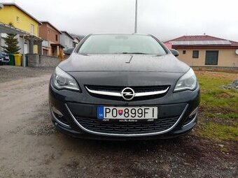 Predám Opel Astra 2015