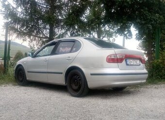 Seat Toledo 2.3 V5  LPG - 1