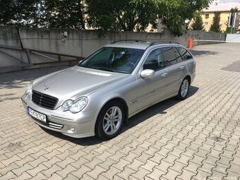 Mercedes-Benz C220 CDI W203