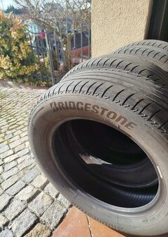 Bridgestone Turanza T005 215/55 R17 94V