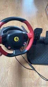 Volant Thrustmaster Ferrari 458 spider