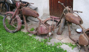 Jawa 250-350 pérák,rámy s dokladmi na prihlásenie