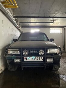 Opel Frontera 2.4 i 1994