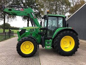 John Deere 6105M