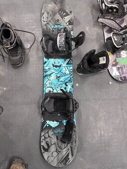 Detsky snowboard