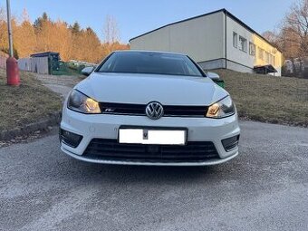 VW Golf automat 7, benzín 1.4 TSI R-LINE 103.000 km