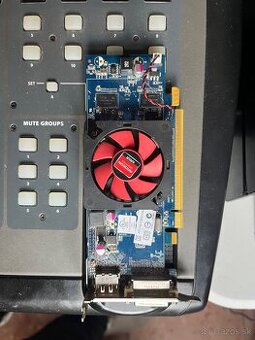 HP AMD Radeon HD 8490 1 GB