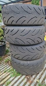 Semislick 195/50 R15 - 1