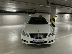 Mercedes-Benz E250 W212