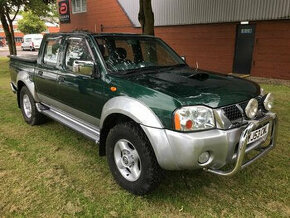 nissan navara D22 2.5 TD