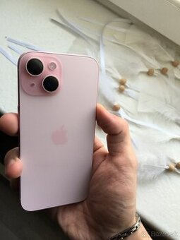 iPhone 15 128GB Ružový / 100% 15 CYKLOV