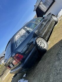 BMW e34 520i - 1