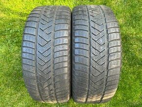 225/45 R18 95V