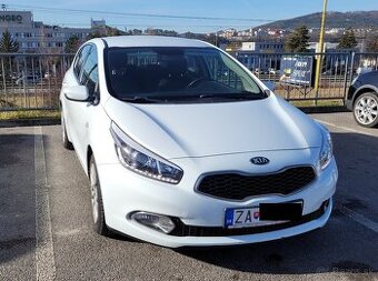 Kia Ceed 1.4 benzín, 73kWh