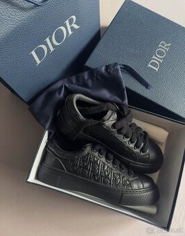 Dior B33 Men Sneakers Black Grained Calfskin 43