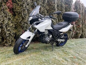 Predám  motocykel Aprilia 650