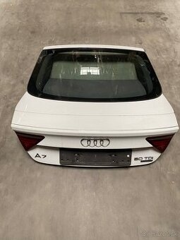 Veko kufra Audi A7 Sportback (4G) 4G8827025B