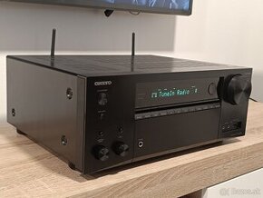 Predám 7.2 AV receiver Onkyo TX-NR 656 - 1