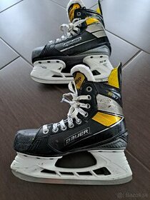 Bauer Supreme S37 EE veľkosť. 4 - 1