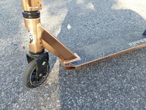 STREET SURFING RIPPER Myth Gold kolobezka