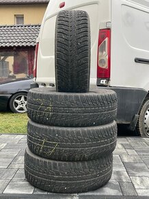 Predam Zimne 225/60 R17 pneumatiky