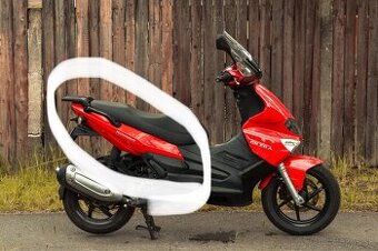 Gilera Runner 125/200 pravý zadný kryt