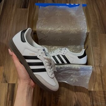 Adidas Samba