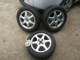 Volvo 3ks kolies roztec 4x100 s pneu 195/55/R15 - 1