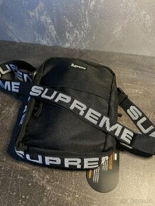 Supreme shoulder bag