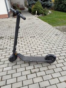 kolobezka Segway Ninenbot