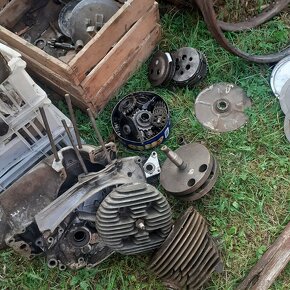 Motor Jawa 250/559