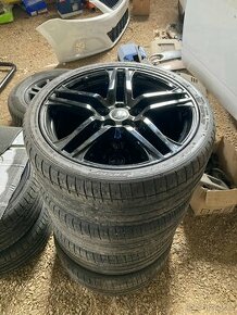 245/35R19 5x 112