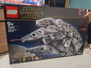 Predám LEGO 75257 Star Wars Millennium Falcon