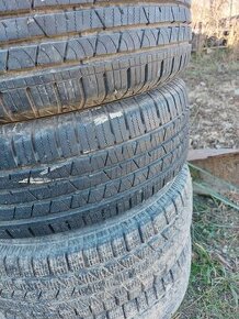 Zimne pneumatiky 215/65R16