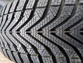 195/60 R16 vredestein zimné pneumatiky