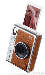 Fujifilm Instax Mini EVO Brown