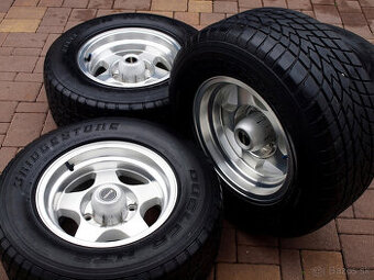 15" 6x139,7 EXCENTRIC 275/60R15 LEŠTĚNÉ CHEVY DODGE