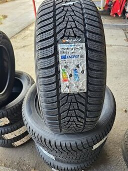 Predám nové pneu HANKOOK WINTER ICEPT EVO3 X 235/55 R18 104V