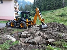 Zemné a výkopové práce - JCB 4CX