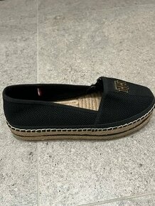 Nove espadrilky Tommy Hilfiger, velkost 37