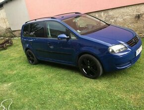 Volkswagen touran 2.0 desiel ( 7 miestne)