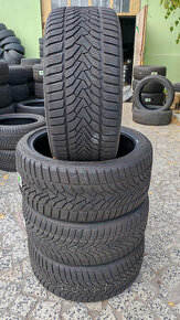 Zimné pneu 225/40 R19 + 255/35 R19 --- UNIROYAL