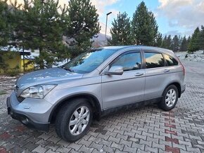 Honda CR-V 2.0 benzín 110kw ,4x4,A/T(Automat)kúpené v SR