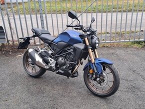 HONDA CB300R