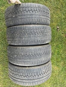 ❄️Zimne pneu 235/45 R18 rv 2019