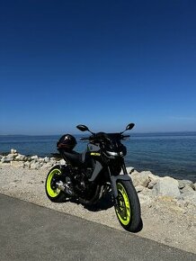 Yamaha mt-09