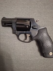 357 mag Taurus revorver