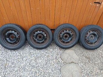 Plechové dysky 4x108 na zimných pneumatikách 185/65R15