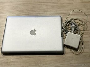 Apple macbook pro 15 mid 2010